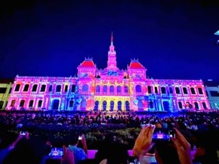 Lễ 30/4 tại TP.HCM: Diễu binh hoành tráng, pháo hoa kỷ lục và hàng loạt sự kiện đặc sắc