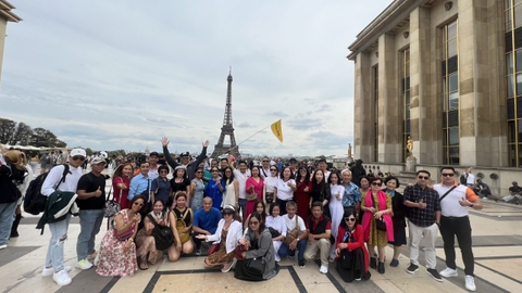 Hình ảnh thực tế Khách đi Tour 5 nước Châu Âu: Đức - Luxembourg - Pháp - Bỉ - Hà Lan 9 ngày 8 đêm Khởi hành 14/9/2023