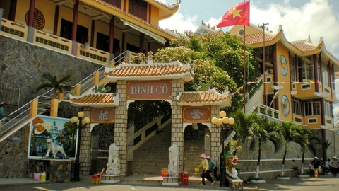 DU LỊCH LONG HẢI: NÔNG TRẠI CỪU BIỂN DINH CÔ – CHÙA KHỈ - NÚI MINH ĐẠM - 1 NGÀY