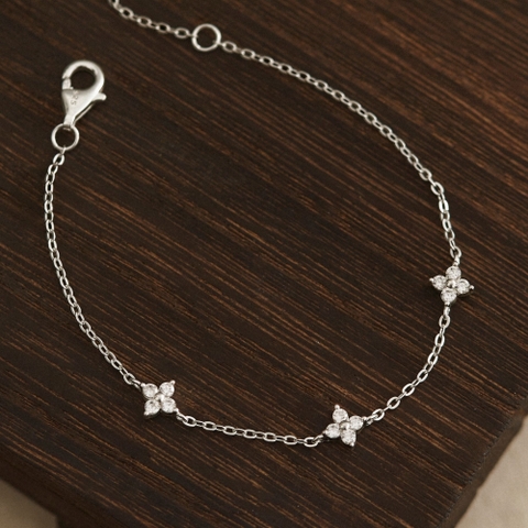 Lắc Tay Bạc 925 3 Charm Cỏ 4 Lá Đính Đá 4 Leaf Clover - VCB506