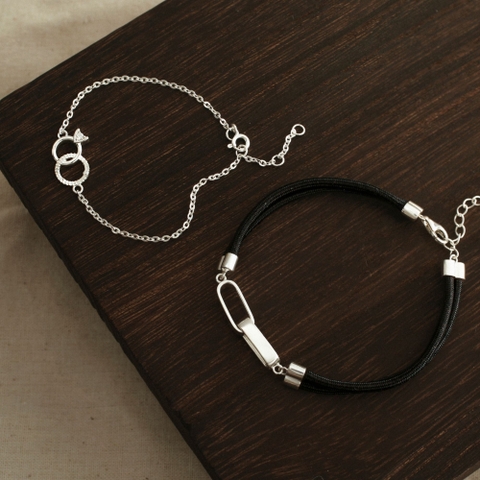 ( Một Cặp ) Lắc Tay Bạc 925 Vòng Tròn Gắn Kết Và Lắc Tay Bạc 925 Charm Nhẫn Đôi Đính Đá VYB66 - LDB28 - Hover