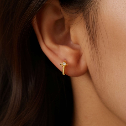 Khuyên Tai Hoop Bạc 925 Sao 8 Cánh Đính Đá - ODE362 - Hover