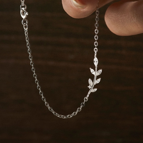 Lắc Tay Bạc 925 Lá Nguyệt Quế Đính Đá Laurel Bracelet - VCB21 - Hover