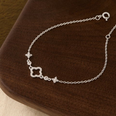 Lắc Tay Bạc 925 Cỏ 4 Lá Phối Đá Xinh Lucky Clover - VCB46 - Hover