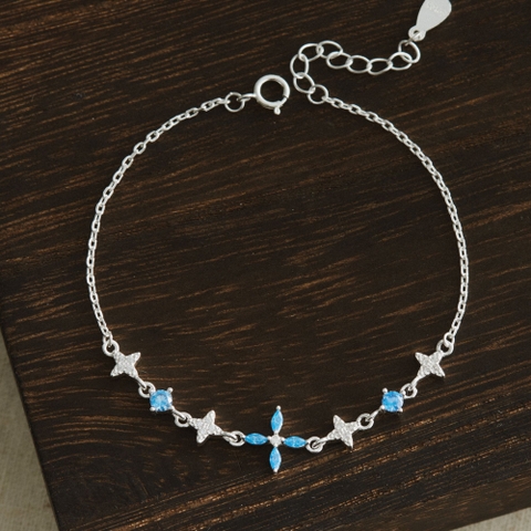 Lắc Tay Bạc 925 Cỏ 4 Lá Xen Kẽ Đính Đá Màu Xanh Blue - VCB513