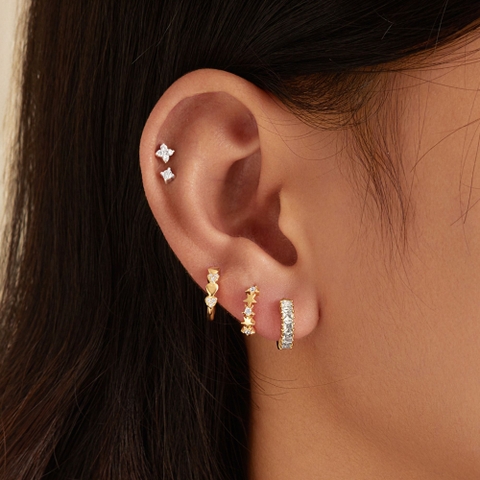 Khuyên Tai Hoop Huggies Bạc 925 Hình Ngôi Sao Nhỏ Đính Đá Star Huggies - VCE14 - Hover