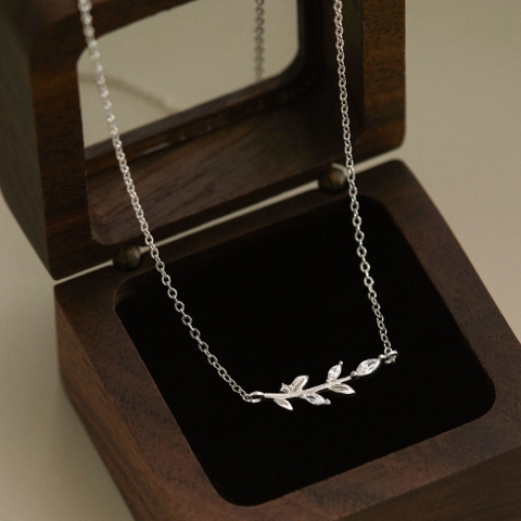 Dây Chuyền Bạc 925 Lá Nguyệt Quế Đính Đá Laurel Necklace - VCN21 - Hover