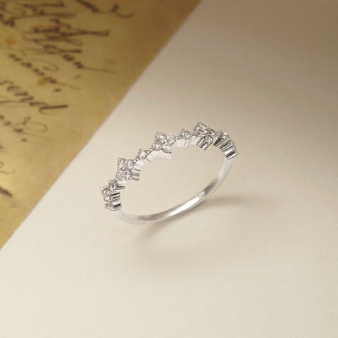 Nhẫn Bạc 925 Cỏ 4 Lá Full Vòng Đính Đá Lấp Lánh - VCR42 - Hover