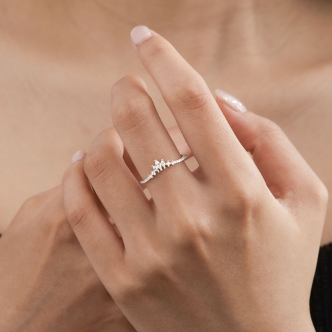 Nhẫn Mảnh Bạc 925 Vòm Đá Vương Miện Crown Ring - VCR505 - Hover