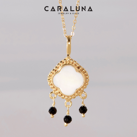 Mặt Dây Chuyền Bạc 925 Cỏ 4 Lá Khảm Ngọc Trai Phối Đá Onyx Đen - VUP508