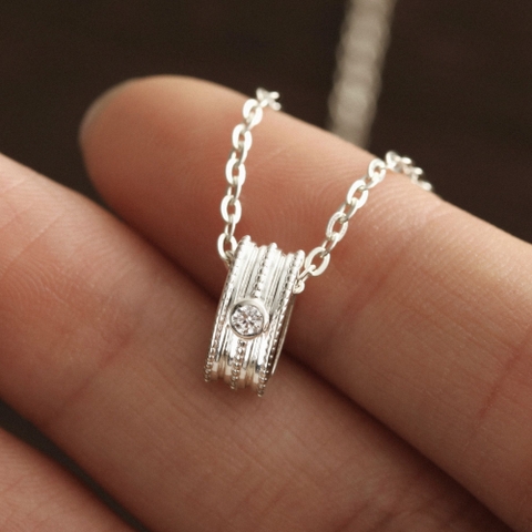 Dây Chuyền Nữ Bạc 925 Mặt Ống Trụ Đính Đá Trắng Tube Necklace - VYN74 - Hover