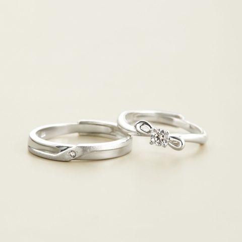 (Một cặp) Nhẫn Đôi Freesize Bạc 925 Đính Đá Chìm Và Nhẫn Nơ Đính Đá VYR24 - VYR25