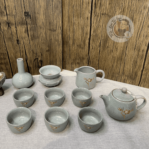 Bộ Trà Sứ Mã 7