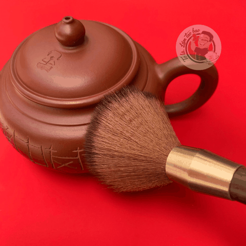 Chổi nhỏ dưỡng ấm cán đồng