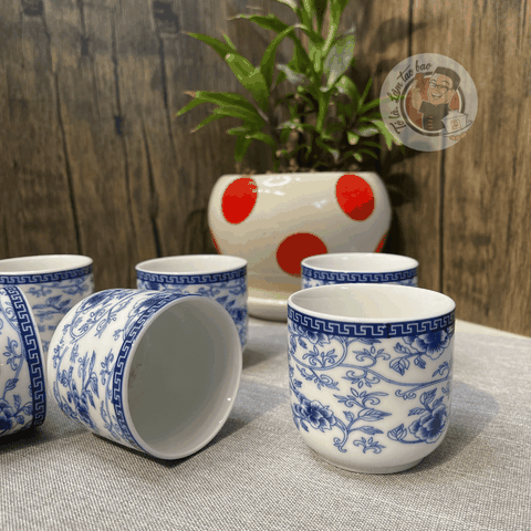 Bộ Chén Sứ Mã 8