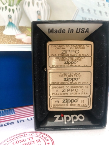 Bật lửa Zippo Mỹ 204B, Khắc ăn mòn 2 mặt bản mộc đáy Zippo, Hàng chính hãng