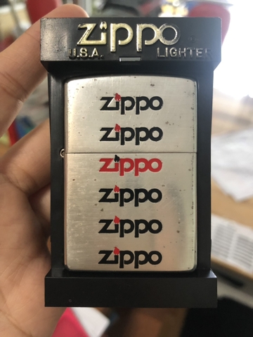 ZIPPO MỸ LACKE BẠC KHẮC ĂN MÒN ĐỔ SƠN ZIPPO ĐẸP-XVI LA MÃ