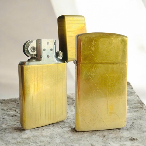Bật lửa Zippo Slim Mỹ Chính Hãng - 1 Mặt Sọc Dưa 1 Mặt Hoa Văn (Có Giấy Nhập Khẩu)