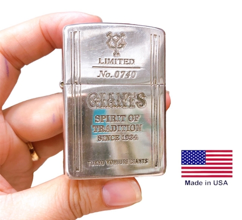 Bật lửa Zippo Mỹ Lacke Bạc khắc ăn mòn 2 mặt GIANTS SPIRIT OF TRADITION, bản giới hạn Limited No. 0740, Hàng chính hãng