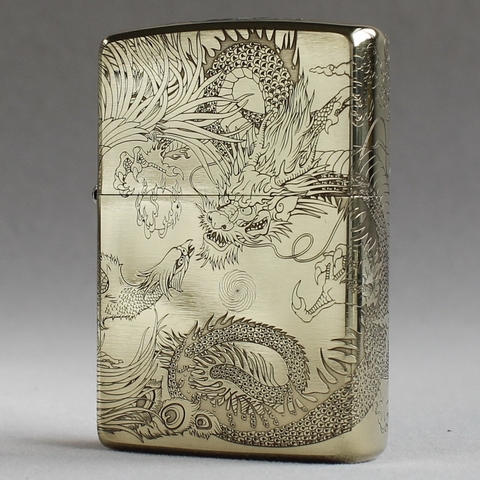 Hột quẹt, bật lửa Zippo MỸ Brass mã 204B khắc ăn mòn đổ sơn 5 mặ Long tranh Hổ đấu, Hàng chính hãng