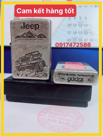 Bật lửa Zippo khắc ăn mòn xe Jeep màu Bạc loại giả cổ, có tem đỏ