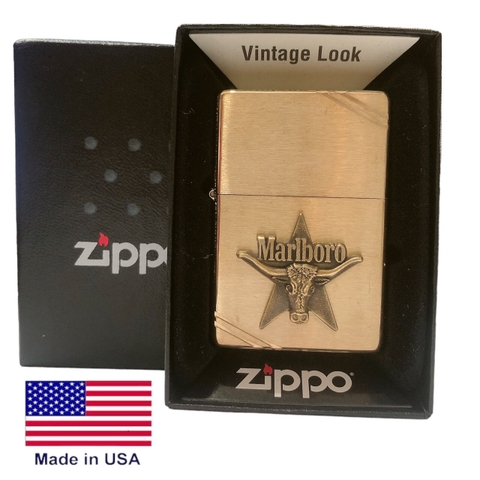 Bật lửa Zippo Mỹ Vintage Brushed Brass - đầu bằng đít bằng, Eblem Đầu Bò Solid Brass đồng nguyên chất, Hàng chính hãng