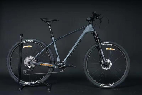 DTFLY MorrisGarages M6 CarBon