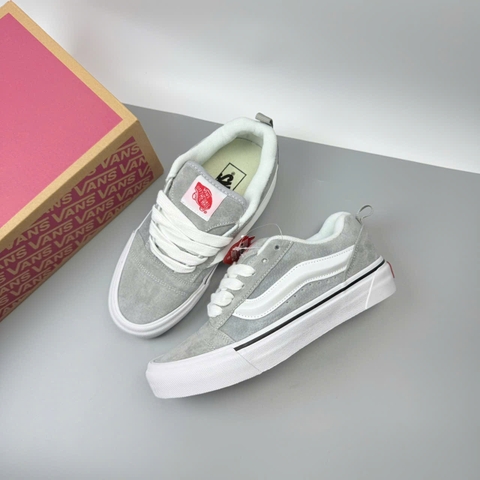 vans knu xám