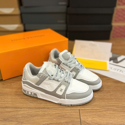LV trainer xám