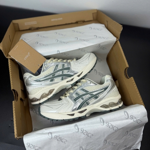 asic kayano xám kem