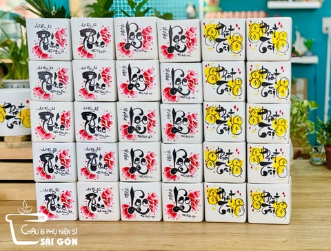 CHẬU VUÔNG VẼ TAY