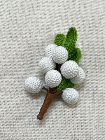 BROOCHES SILK COTTON