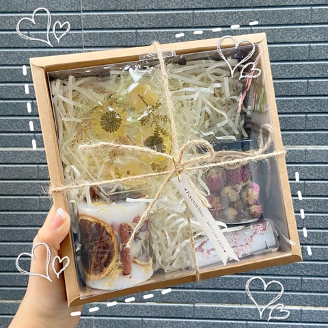 DỊCH VỤ GÓI QUÀ - PREMIUM (hộp quà cao cấp+ruy băng+thiệp tùy loại)