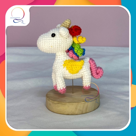 MEDIUM ANIMALS UNICORN-pink