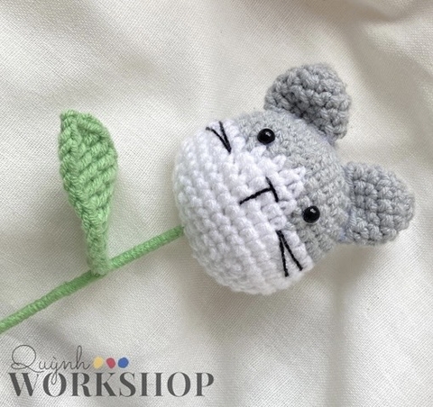 FLOWER BRANCHES TOTORO