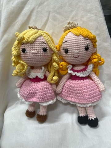 DISNEY PRINCESS DOLLS AURORA