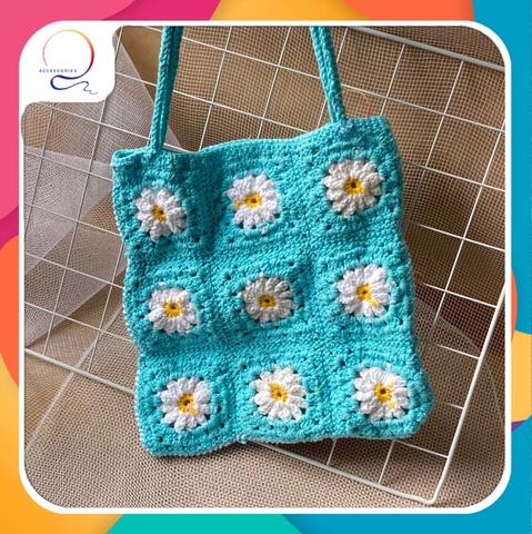 CROCHET BAGS DAISY-blue