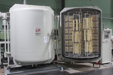 Công ty chuyên sản xuất và xi mạ chai lọ nhựa bao bì