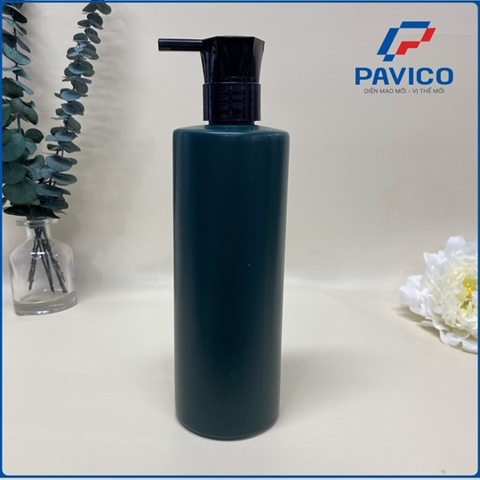 Chai HDPE 500ml dáng trụ màu xanh cổ vịt