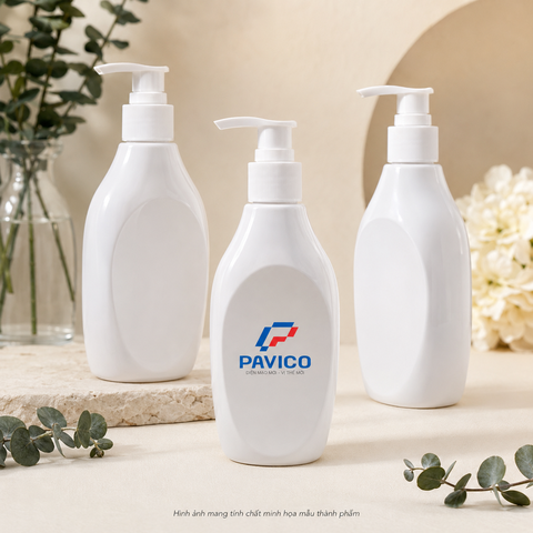 Bộ chai đựng dầu gội sữa tắm PET trắng sứ 220ml Pavico trên nền be