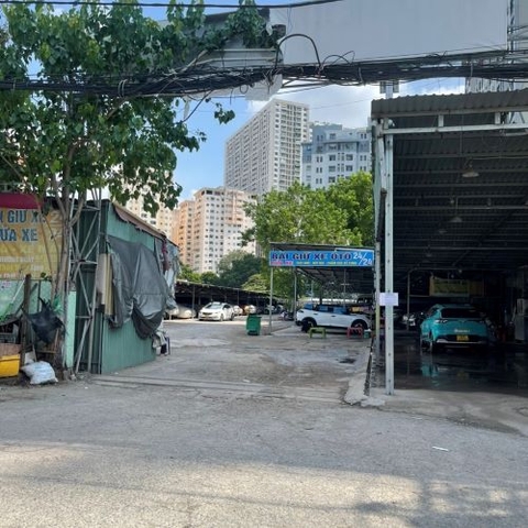 BÃI GIỮ XE 315 TÔN THẤT THUYẾT - KẾ CHUNG CƯ DELASOL