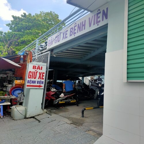 BÃI GIỮ XE 338 HAI BÀ TRƯNG - BỆNH VIỆN QUẬN 1