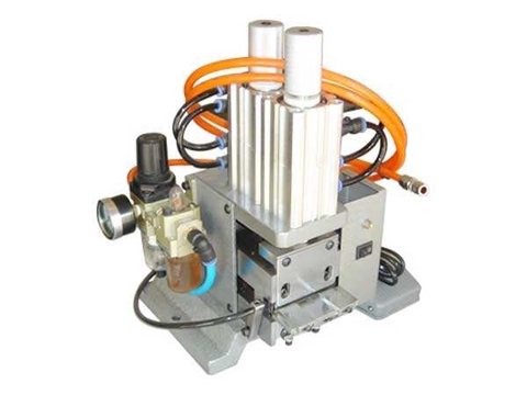 Máy cắt tước khí nén kiểu đứng HC-4F