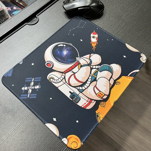 Tấm lót chuột máy tính, kích thước: 30x25x0.3cm, mẫu: ASTRO-04-30X25