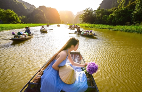 HÀ  NỘI _ NINH  BÌNH  ( DAY  TOUR  )