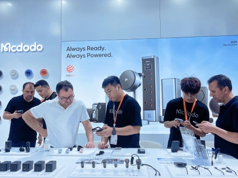 Giải Mã Cơn Sốt Mcdodo: Thương Hiệu Phụ Kiện Đang 