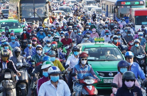 TPHCM dự kiến hạn chế xe xăng, dầu từ năm 2026 và đẩy mạnh lộ trình chuyển sang xe điện