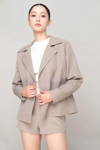 Áo Khoác Kiểu Nữ Niki Coat RR24KK09