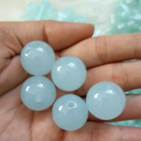 25gram hạt nhựa xanh ngọc bóng 20mm