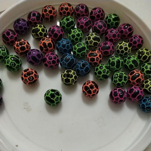 Hạt nhưa quả bóng đen nhiều màu 10mm